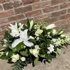 Rose and Lily Spray White